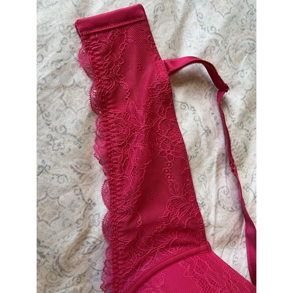 TORRID, Women's Bra,‎ 42D Plunge Push-up Chelsea Lace, Heart Diamond Strap Pink - Picture 5 of 14